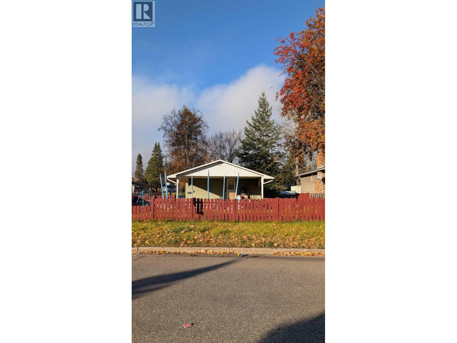 1320 FORD AVENUE - 3