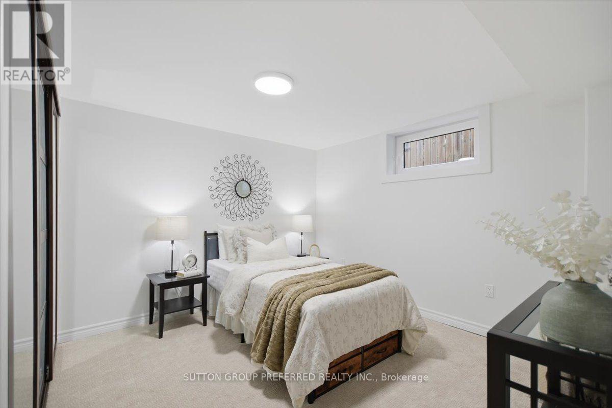 74 WINDING WOODS CRESCENT - 40