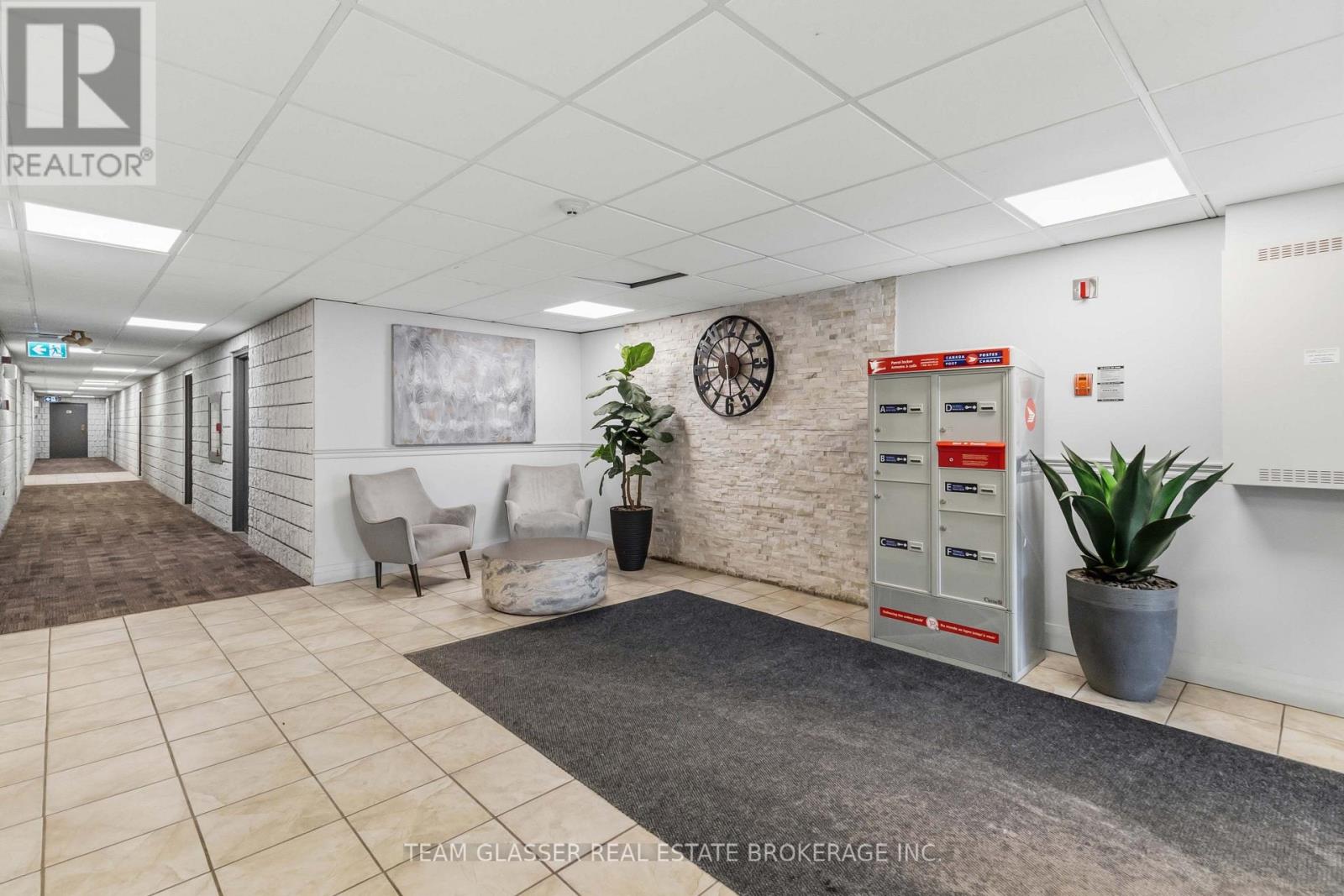 211 - 746 FANSHAWE PARK ROAD E, London North (North C) — photo 5