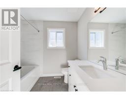 1761 Finley Crescent, London North, ON N6G0W3 Photo 30