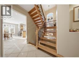 5pc Bathroom - 95 Tollgate Drive, Hamilton, ON L9G5C9 Photo 10