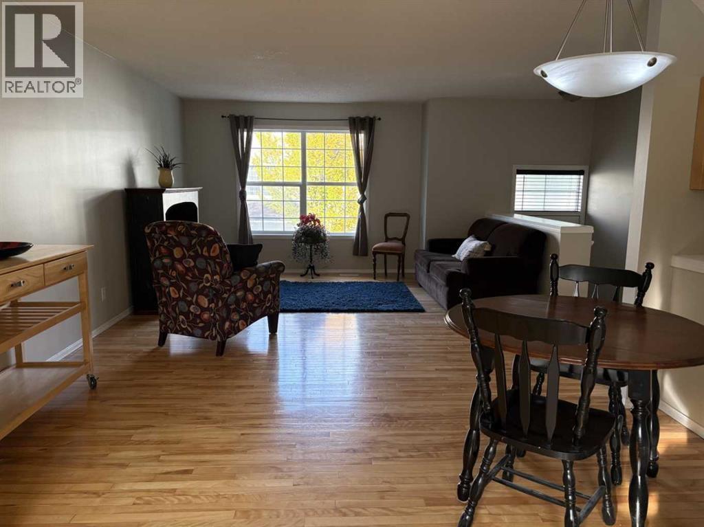 155 Tuscany Springs Gardens NW photo 3