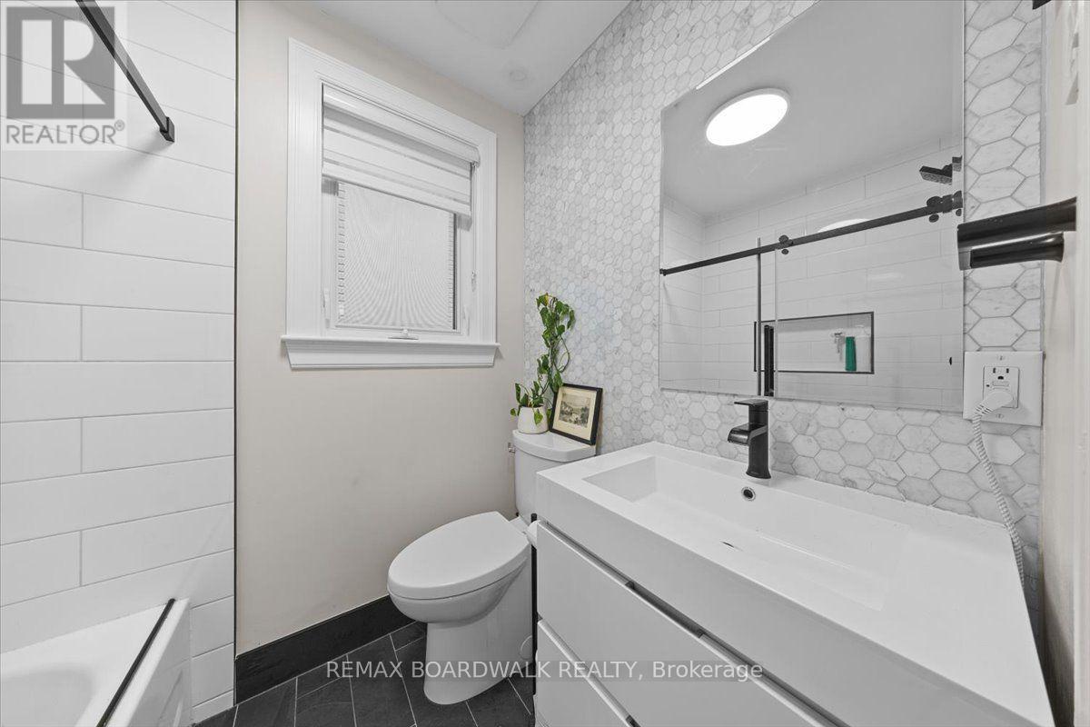 1239 ANOKA STREET - 12