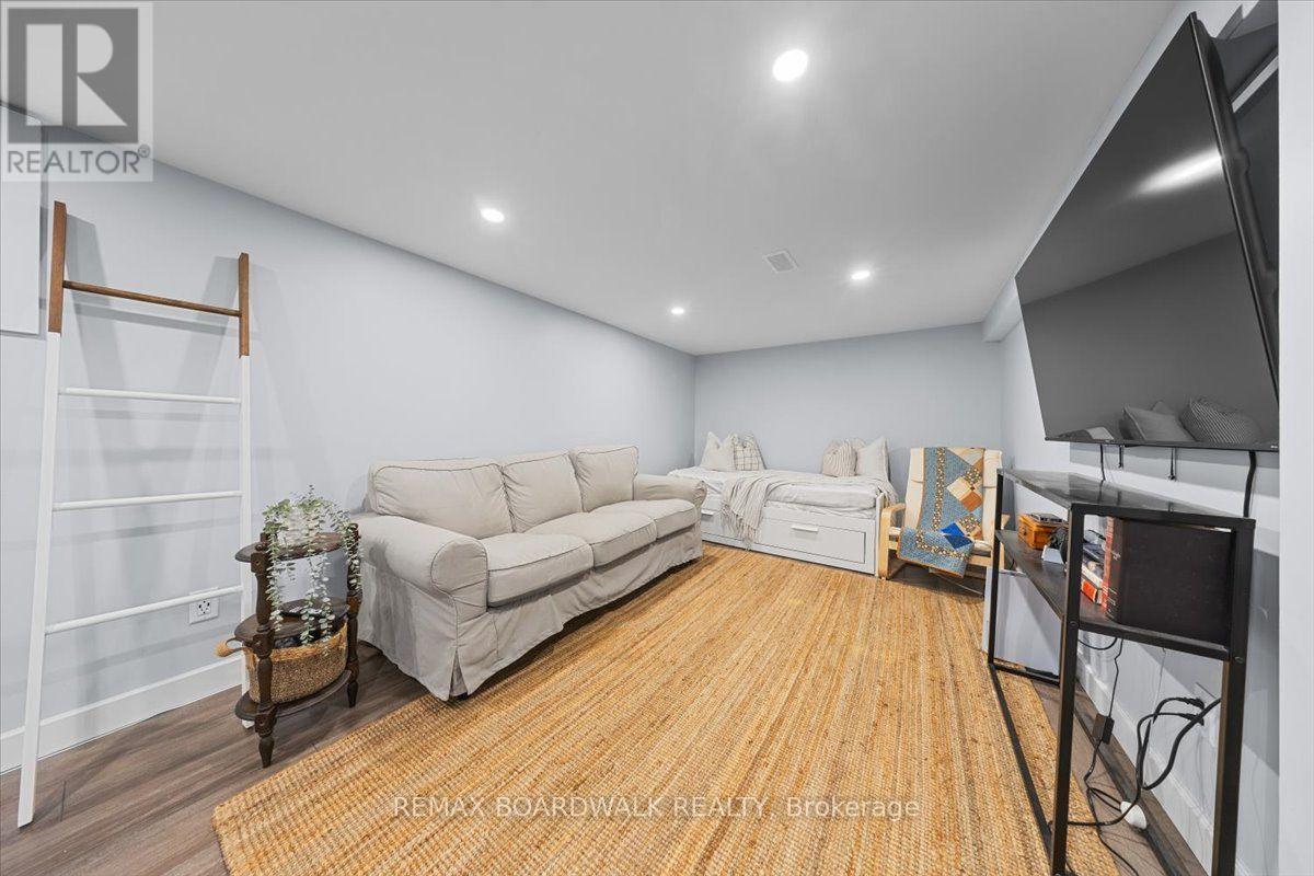 1239 ANOKA STREET - 28