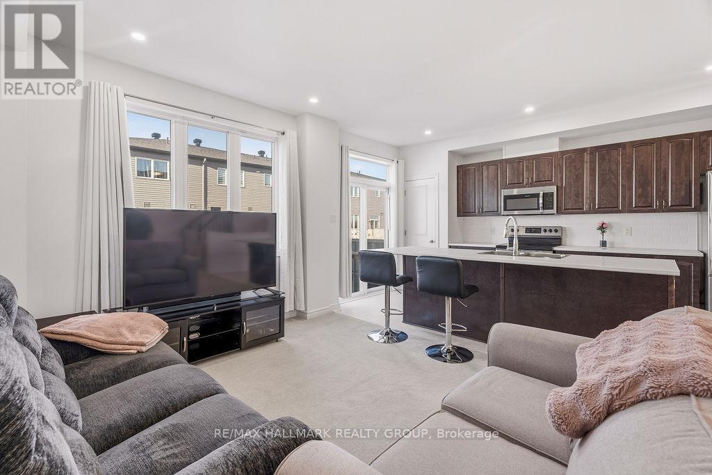 Condos for Sale in Ottawa – 669 JEROME JODOIN DRIVE, Ottawa – By Peter Sagos - Image 15
