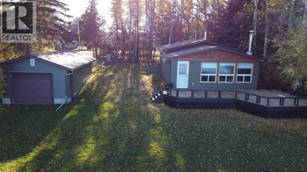 Photo of 43 Lakeshore Drive, Grandview