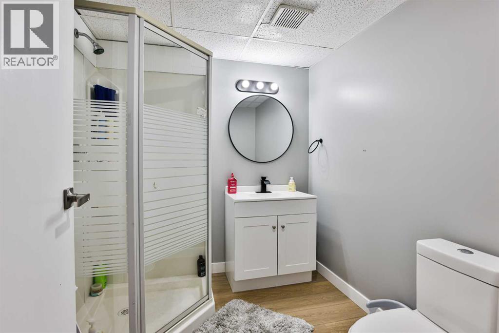 220 23 Street S, Lethbridge — photo 24