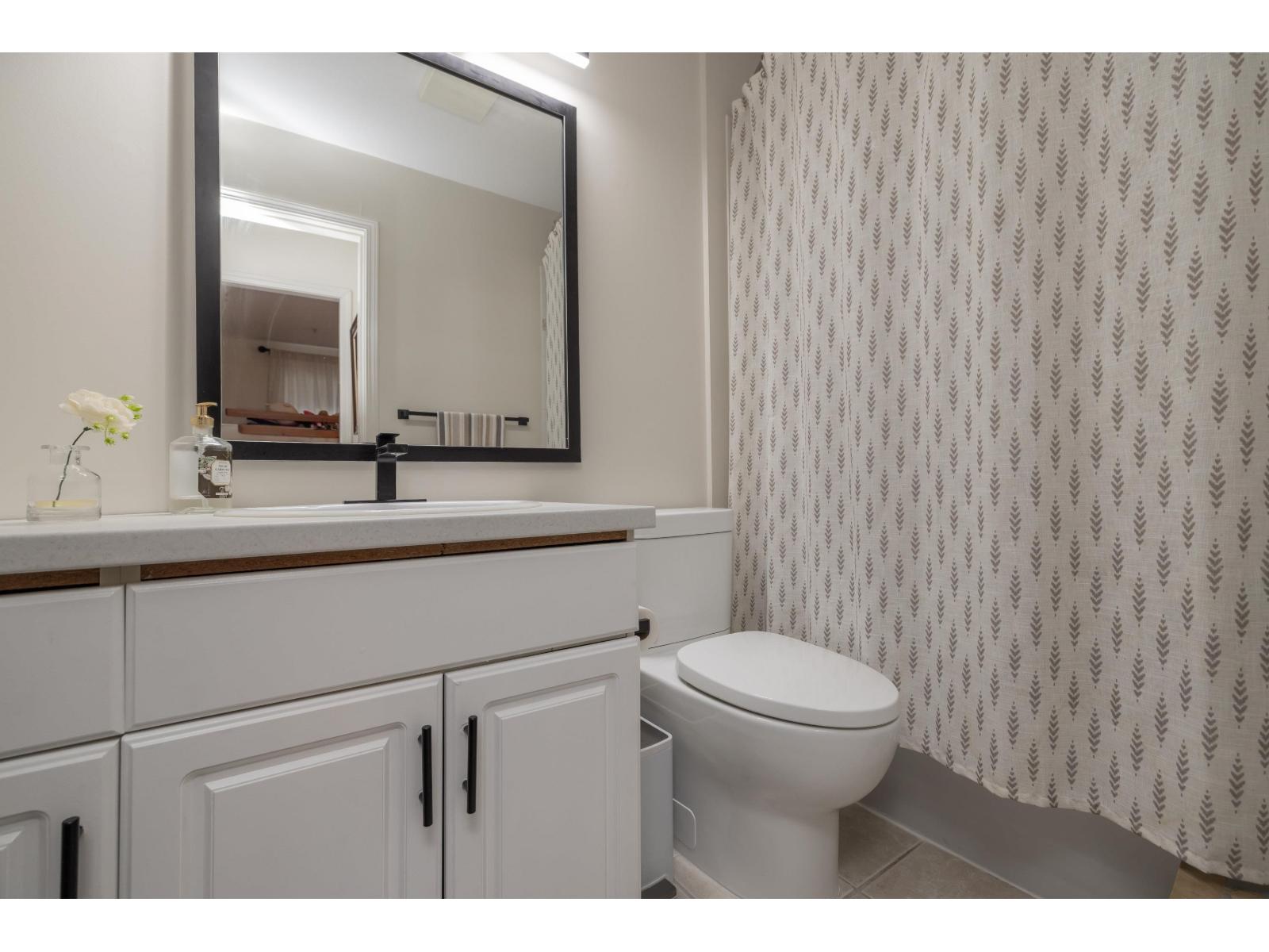 Photo of 402 33668 KING ROAD 17