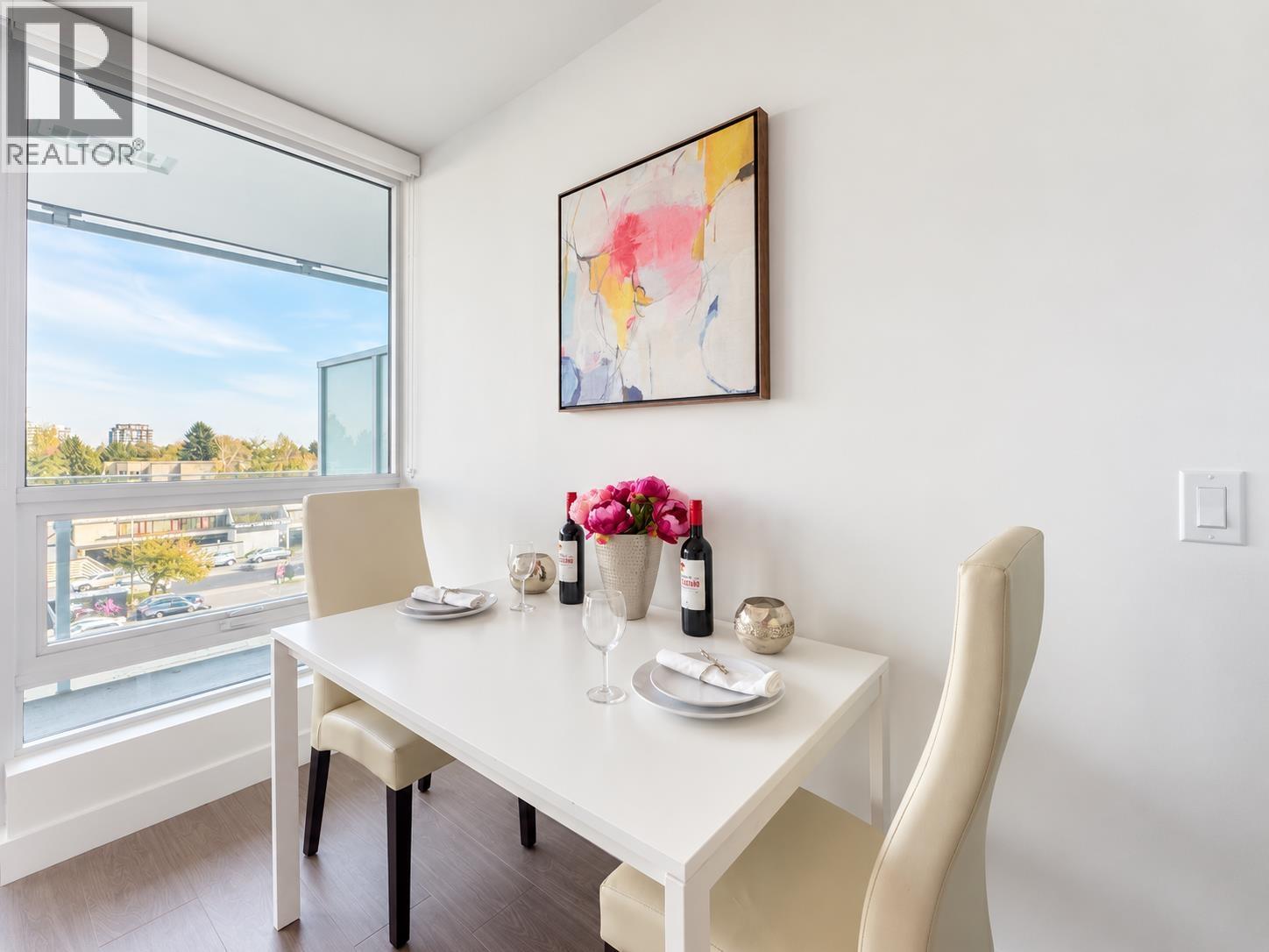 Photo of 525 8133 COOK ROAD 9