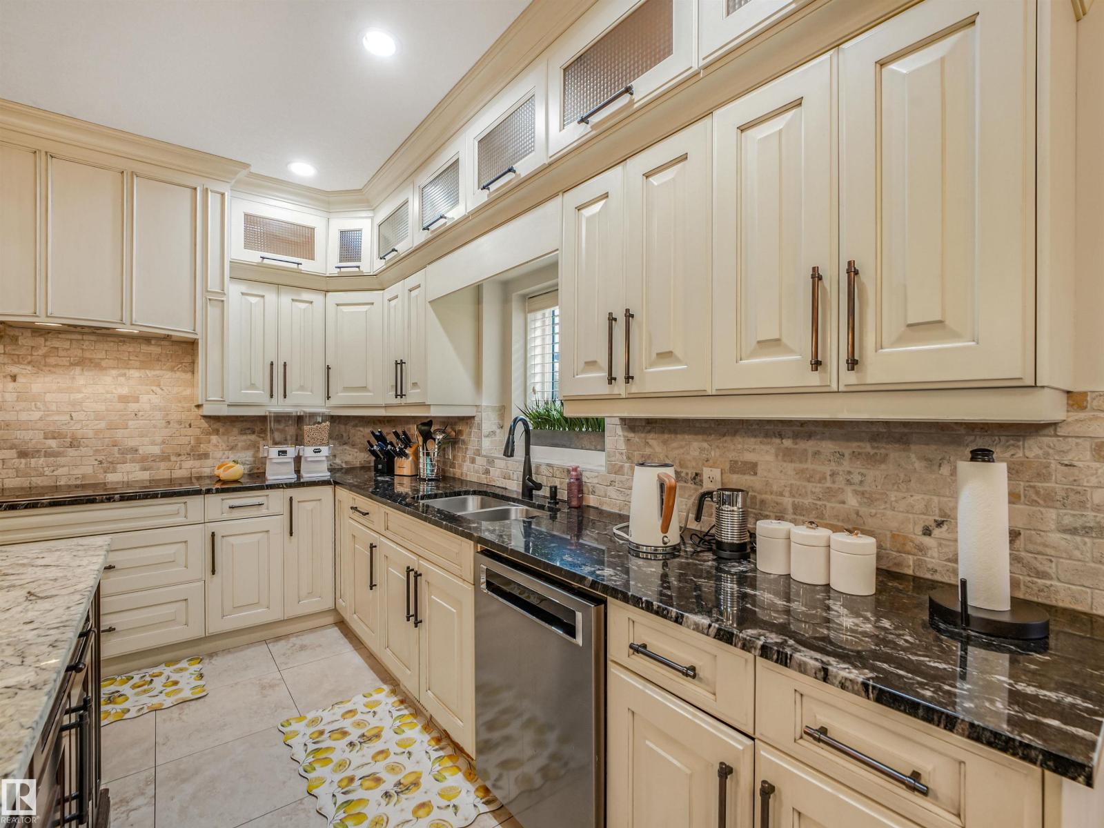 16604 72 St NW NW, photo 36