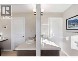 14 Riviera Place, Cochrane, AB T4C0V4 Photo 34