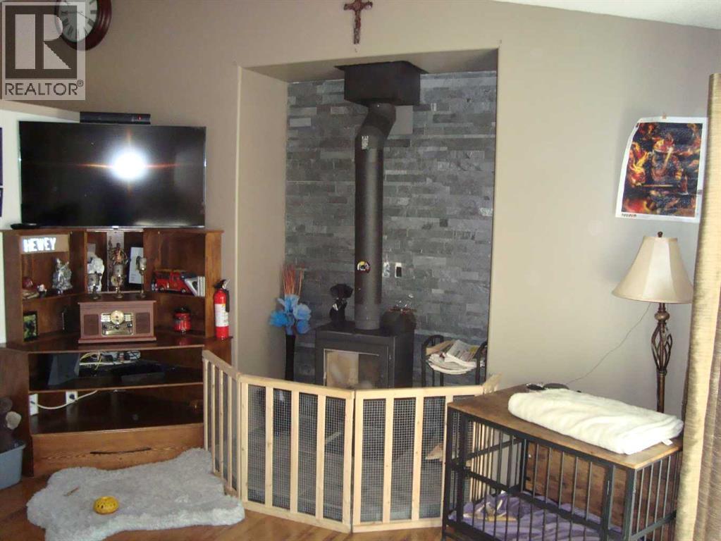 3 Regency Close, Trochu — photo 6