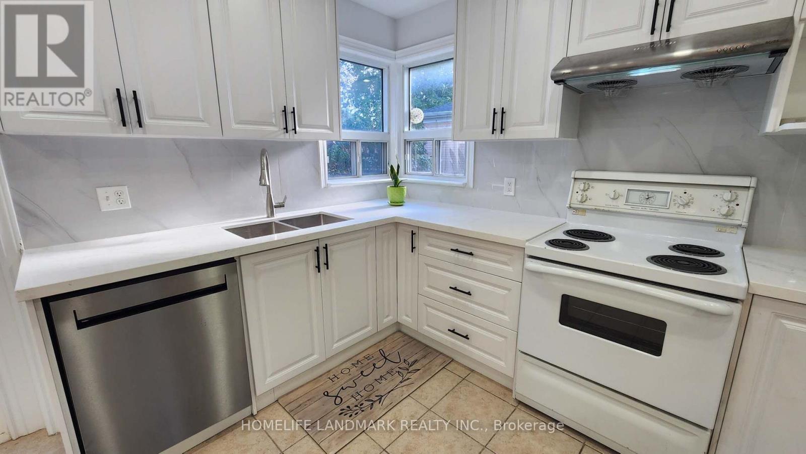42 CARTIER CRESCENT, Richmond Hill (Crosby) — photo 10