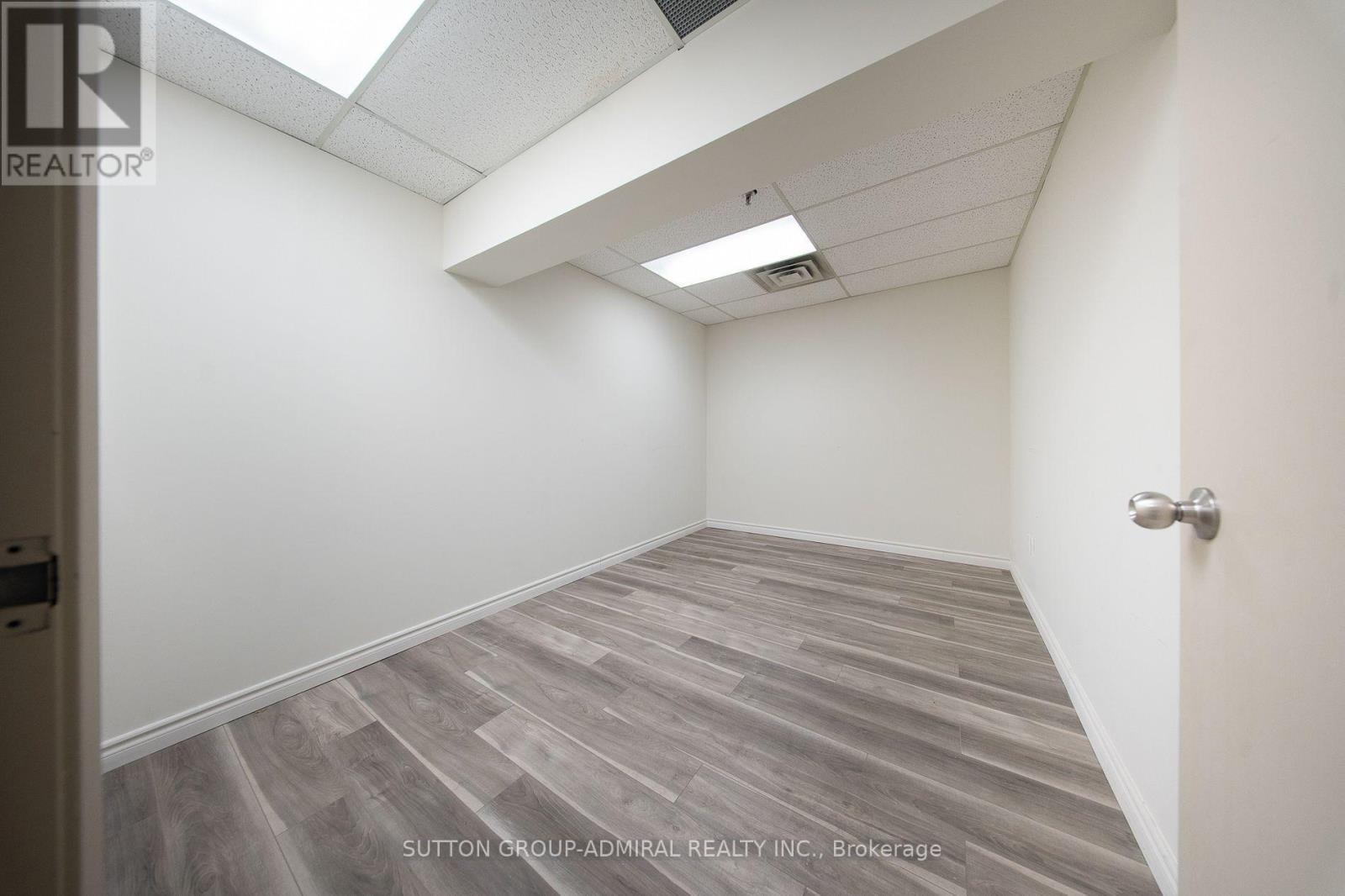 16 - UPPER LEVEL - 65 WOODSTREAM BOULEVARD, Vaughan (Vaughan Grove) — photo 5
