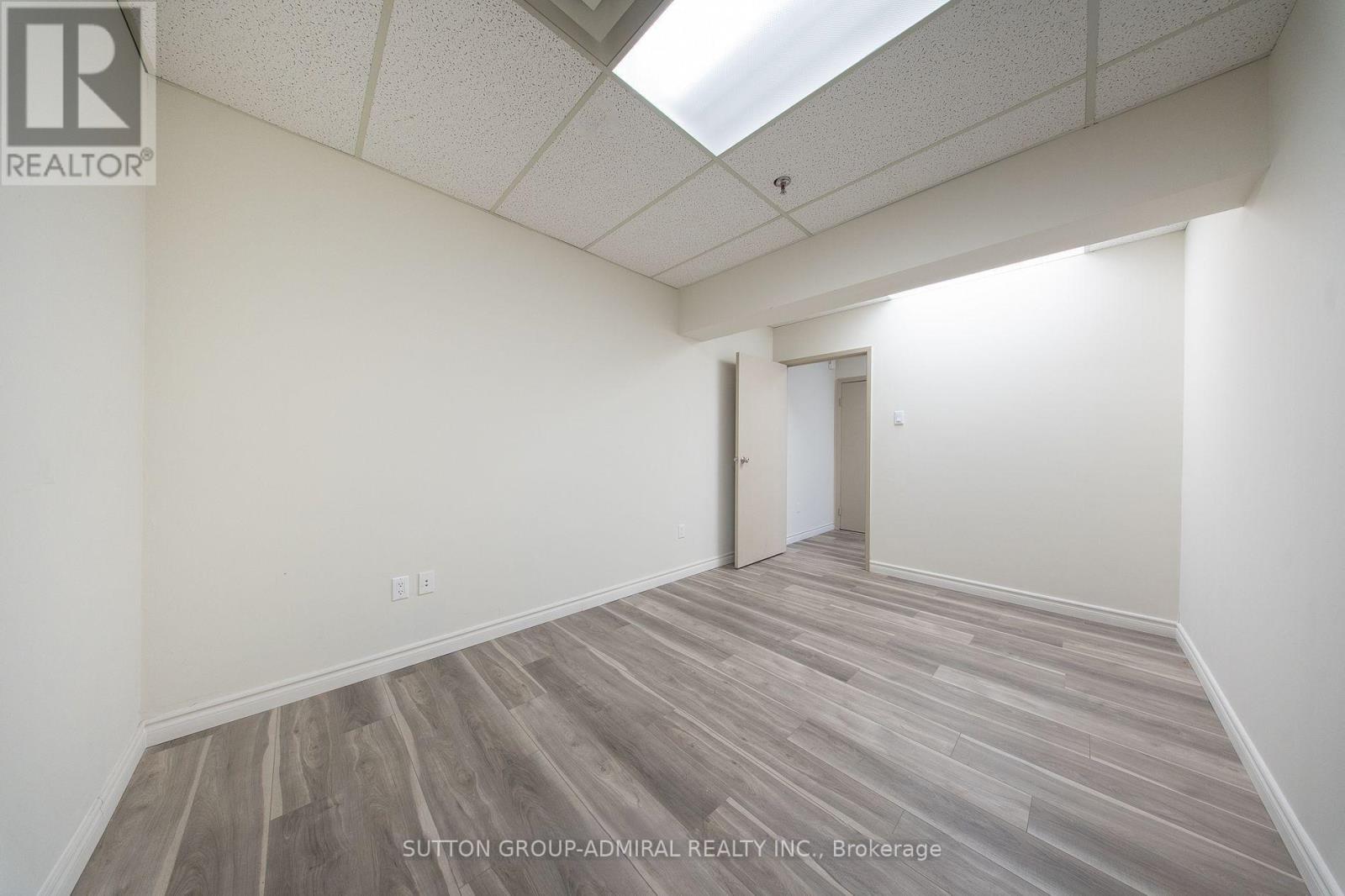16 - UPPER LEVEL - 65 WOODSTREAM BOULEVARD, Vaughan (Vaughan Grove) — photo 6