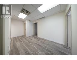 16 - Upper Level - 65 Woodstream Boulevard, Vaughan, ON L4L7Z1 Photo 8