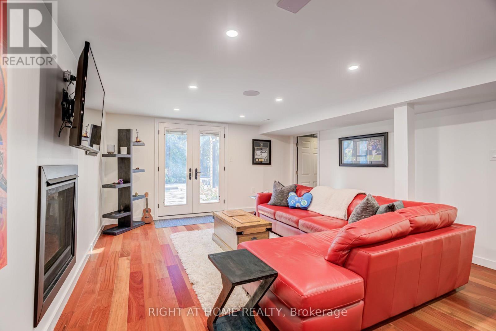 1214 Abbey Road, Pickering, ON photo 39