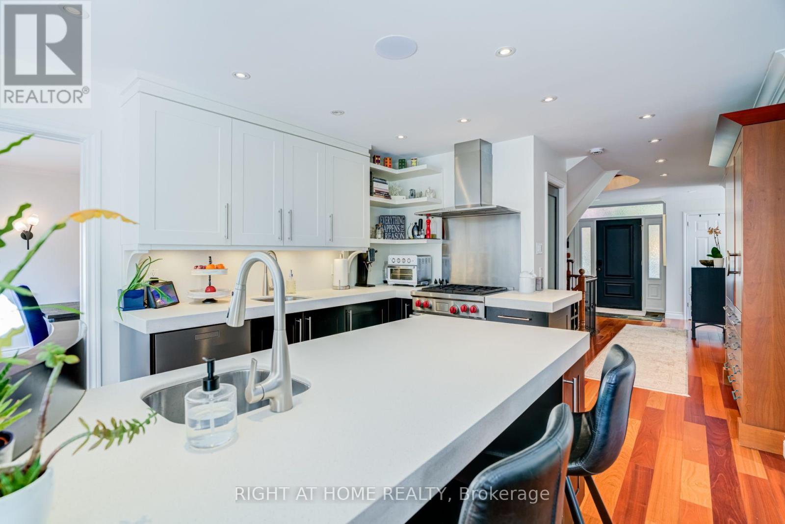 1214 Abbey Road, Pickering, ON photo 8