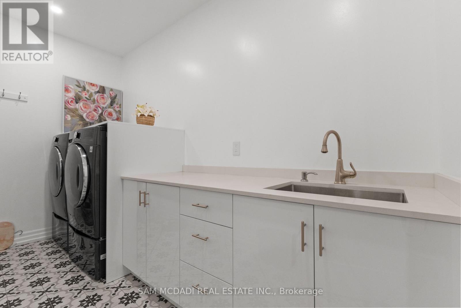 834 Edistel Crescent, Mississauga, ON photo 29