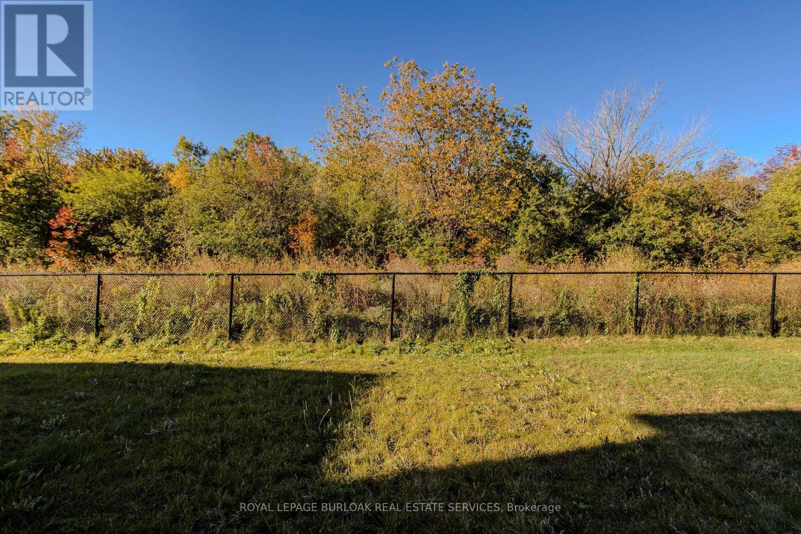 1360 Almonte Drive, Burlington, ON photo 6