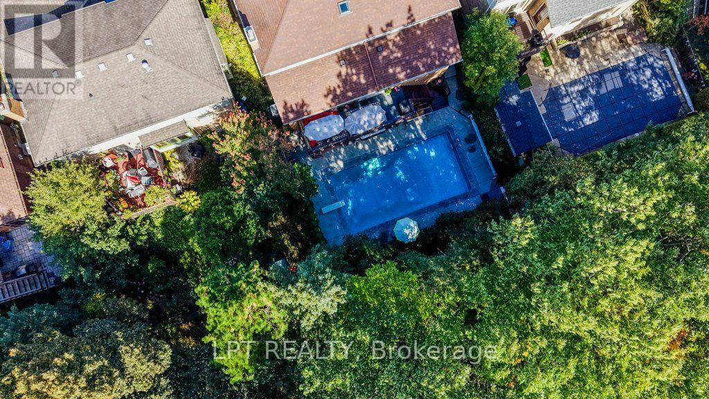 28 Bridlewood Drive East, Guelph, ON photo 36