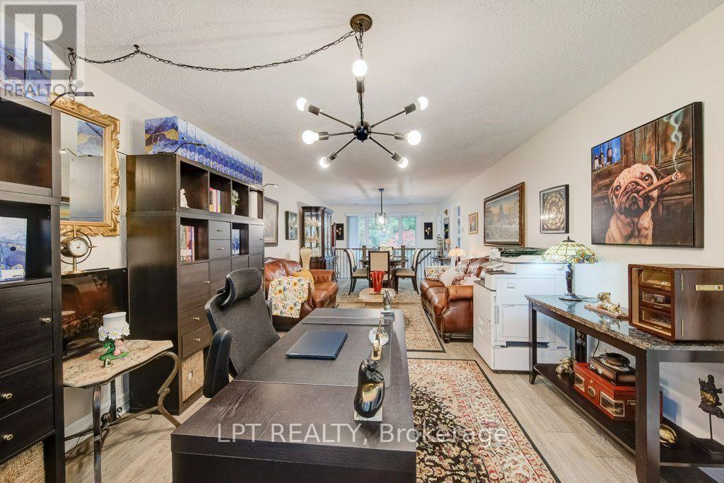 28 Bridlewood Drive East, Guelph, ON photo 7