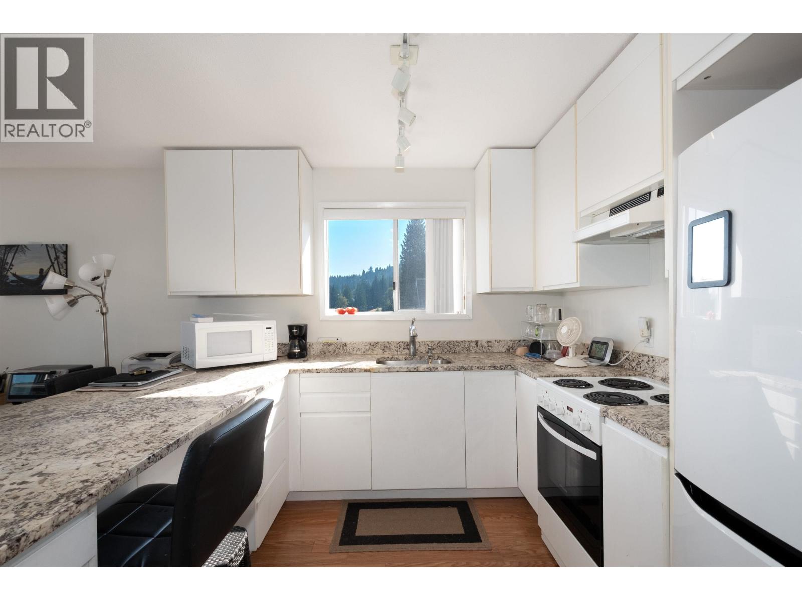Photo of 2648 PANORAMA DRIVE 17