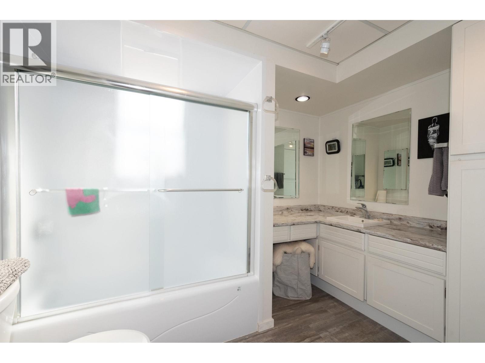 Photo of 2648 PANORAMA DRIVE 16