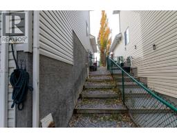 151 Bow Ridge Crescent, Cochrane, AB T4C1V2 Photo 38
