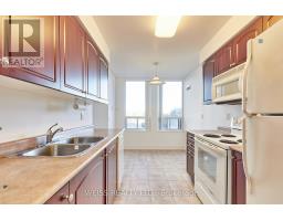 205 - 330 Red Maple Road, Richmond Hill, ON L4C0T6 Photo 12