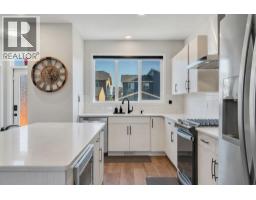 4pc Bathroom - 130 Dawson Harbour Rise, Chestermere, AB T1X1Z7 Photo 12