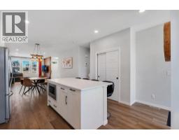 Laundry room - 130 Dawson Harbour Rise, Chestermere, AB T1X1Z7 Photo 11