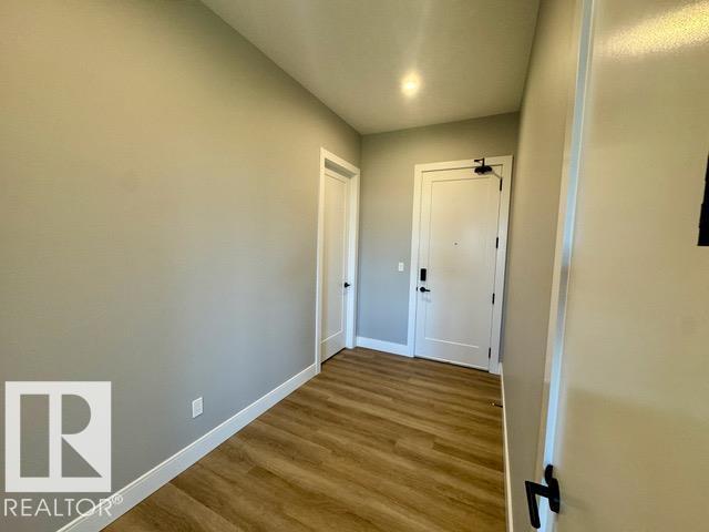 #410 7471 May CM NW NW, Edmonton — photo 8