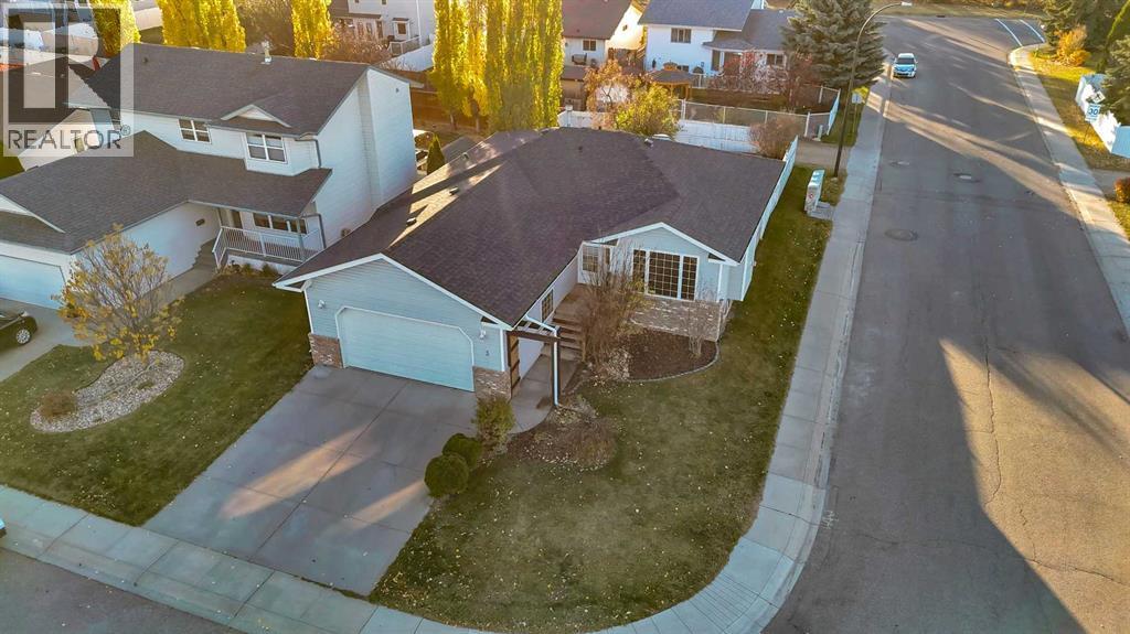 Listing photo – 3 Dietz Close, Red Deer