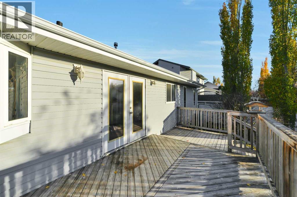 Listing photo – 3 Dietz Close, Red Deer