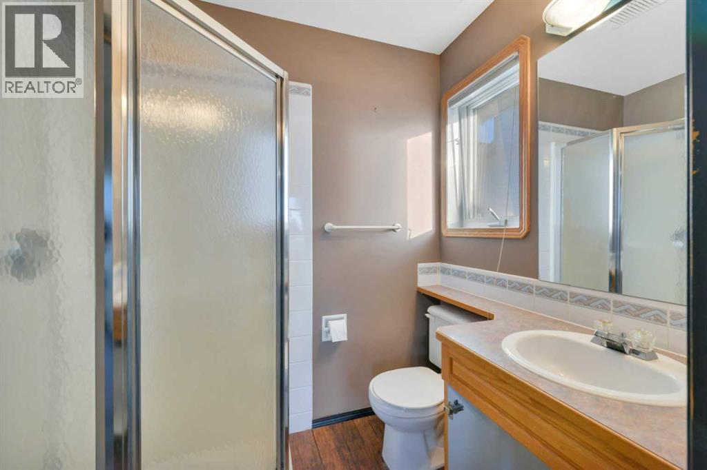 Listing photo – 3 Dietz Close, Red Deer