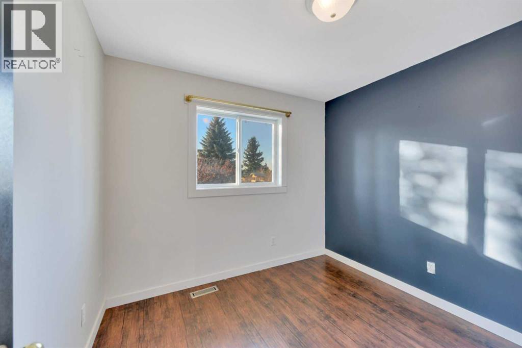 Listing photo – 3 Dietz Close, Red Deer