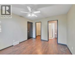 3 Dietz Close, Red Deer, AB T4R2S7 Photo 15