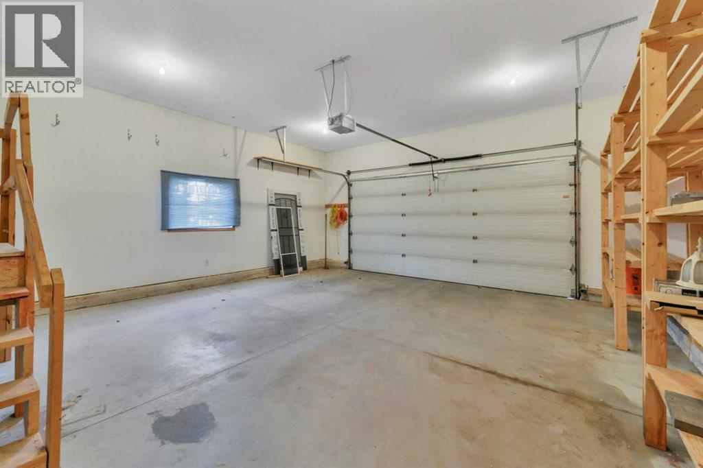 Listing photo – 3 Dietz Close, Red Deer