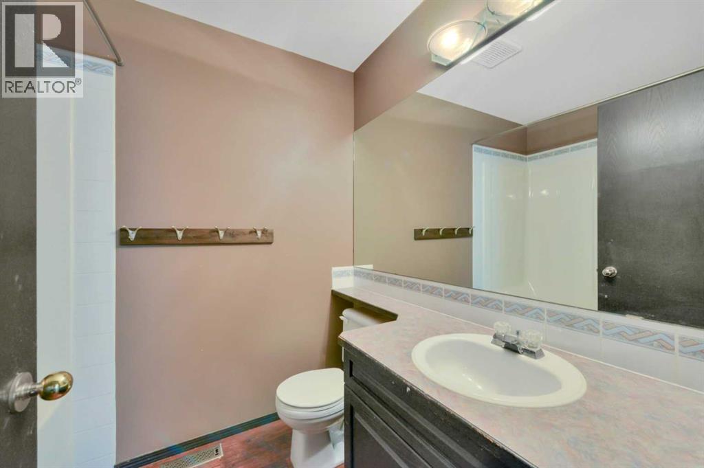 Listing photo – 3 Dietz Close, Red Deer