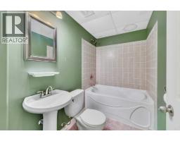 3 Dietz Close, Red Deer, AB T4R2S7 Photo 31