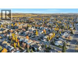 4pc Bathroom - 3 Dietz Close, Red Deer, AB T4R2S7 Photo 6