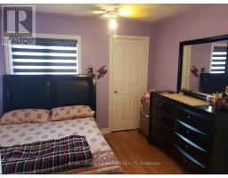 Bedroom 3 - Upper - 5316 Marblewood Drive, Mississauga, ON L5V2K8 Photo 8