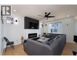 4pc Bathroom - 4831 87 Avenue Ne, Calgary, AB T3J2J5 Photo 13