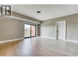 Living room/Dining room - 4578 Huron Church Line Road Unit# 413, Lasalle, ON N9H0M2 Photo 7
