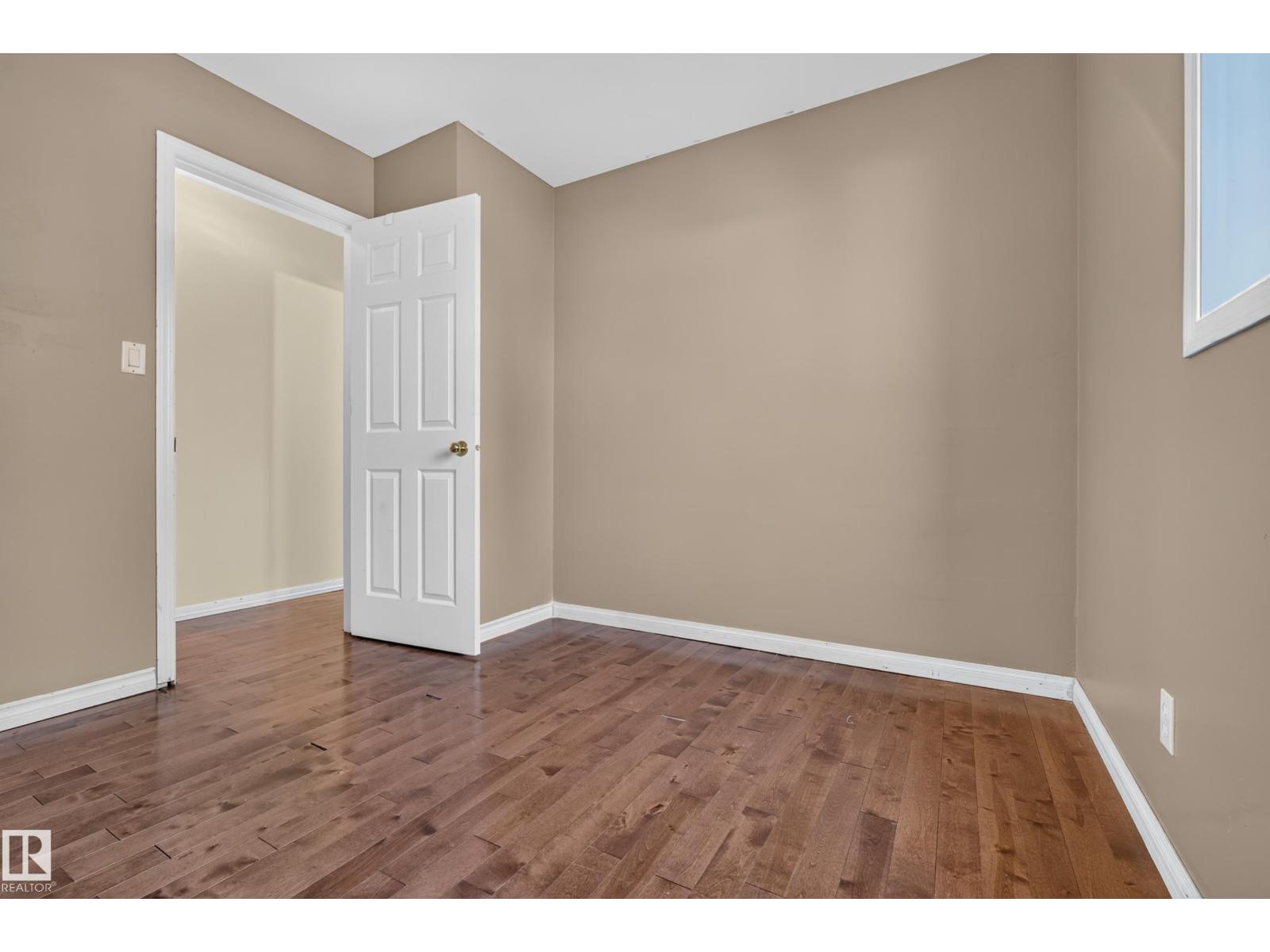 5024 50 AV, Millet — photo 32