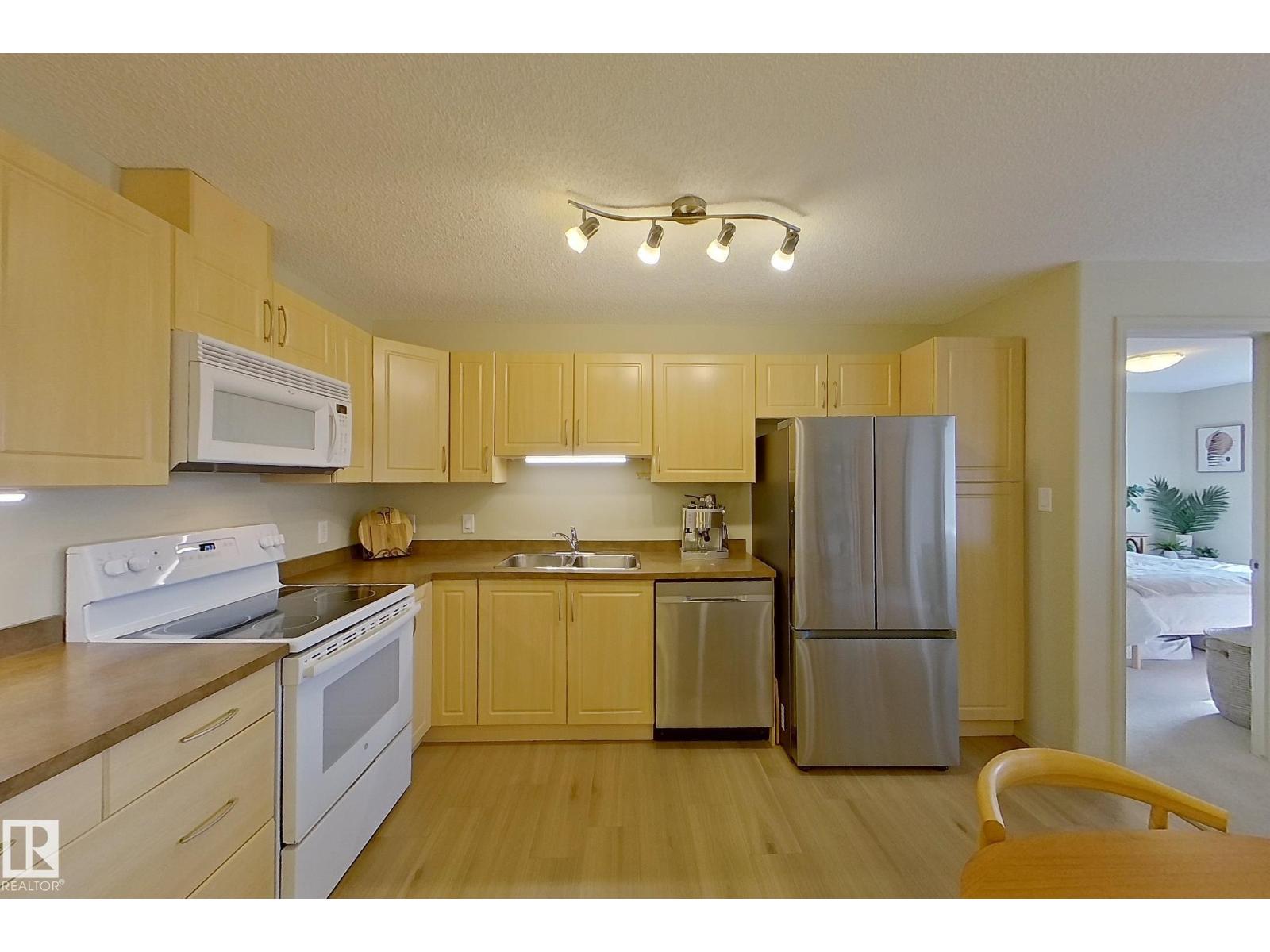 #328 16035 132 ST NW, Edmonton — photo 8