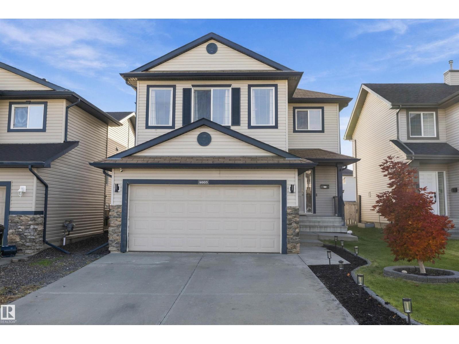 Photo of 4605 163A AV NW, Edmonton