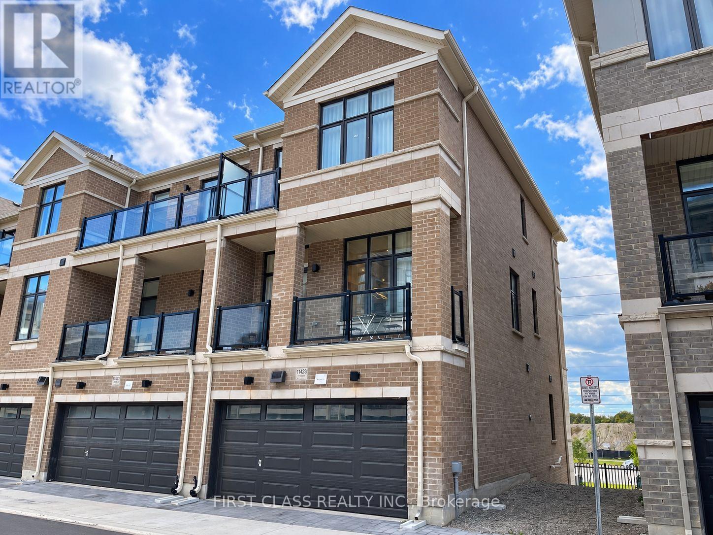 11423 Leslie Street, Richmond Hill, ON photo 24