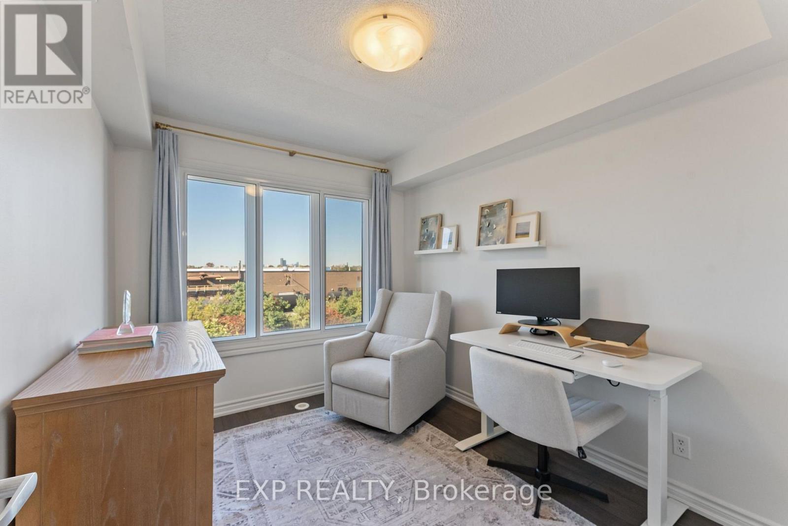 6- 145 Long Branch Avenue, Toronto, ON photo 17